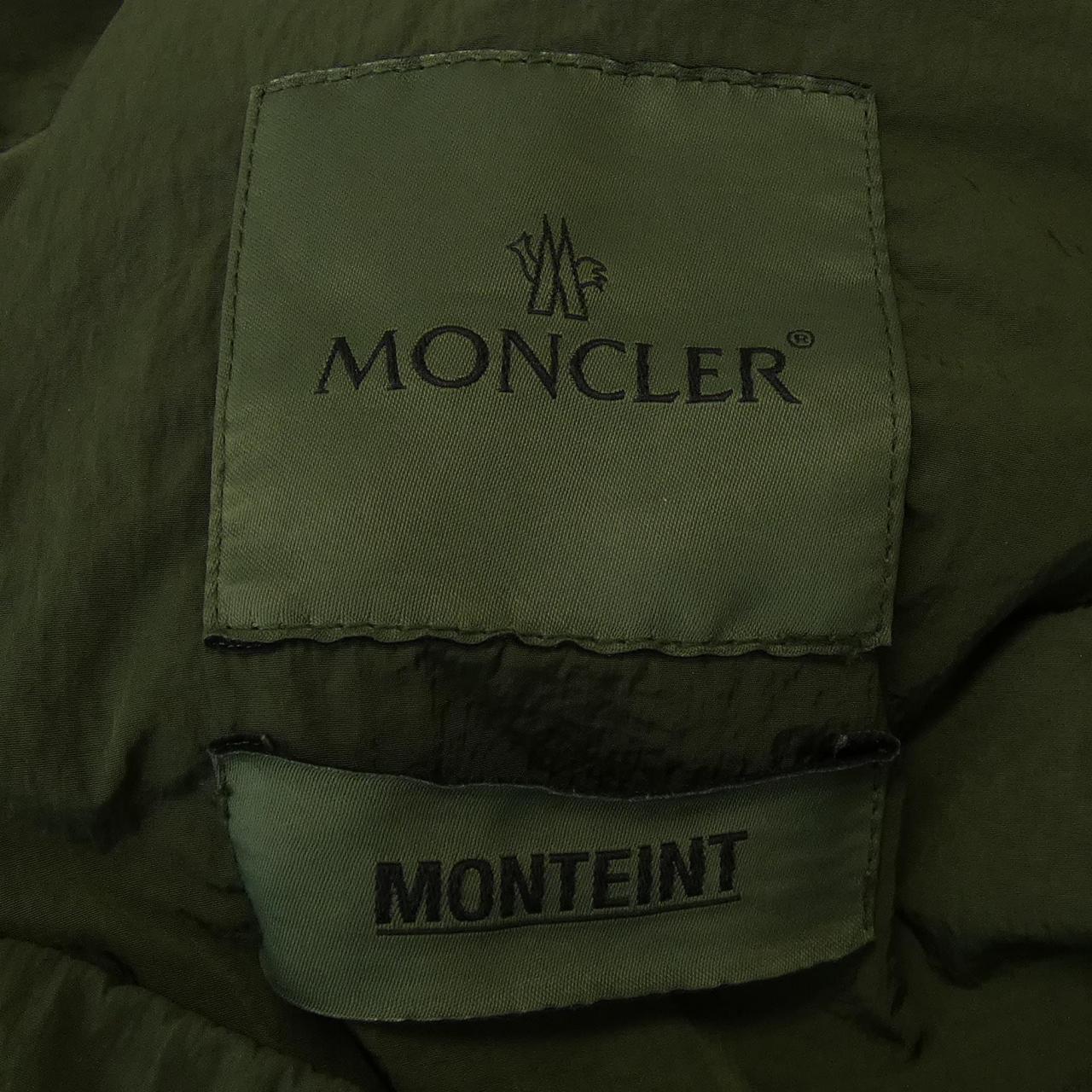 モンクレール MONCLER ダウンジャケット