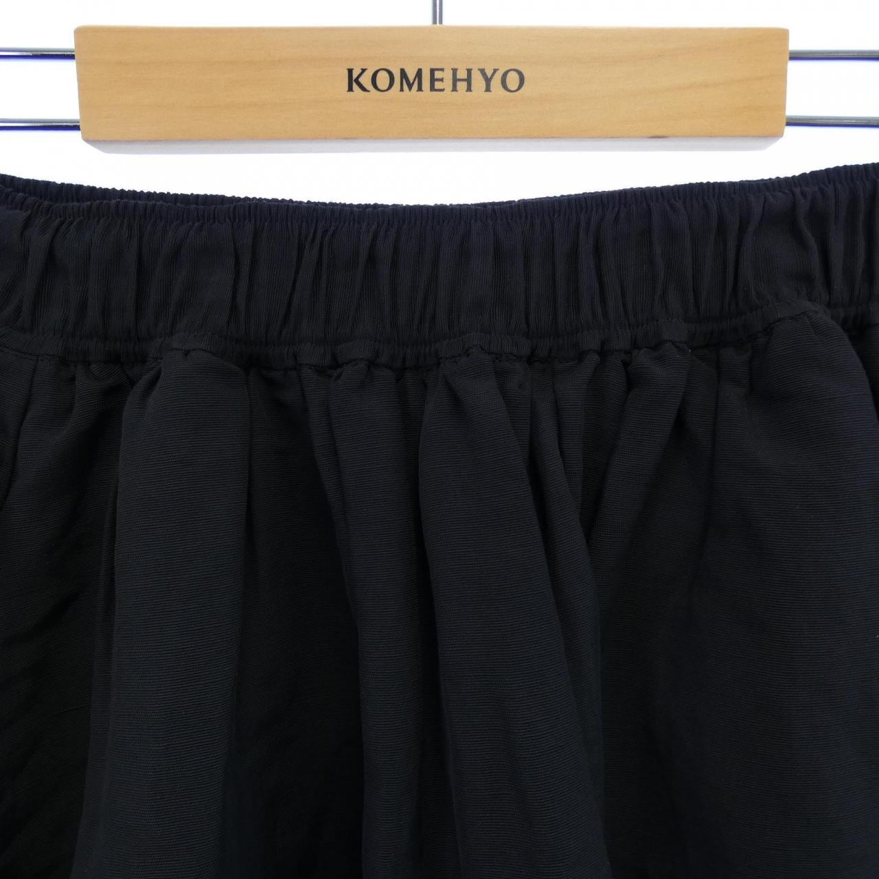 コルピエロ Col Pierrot スカート