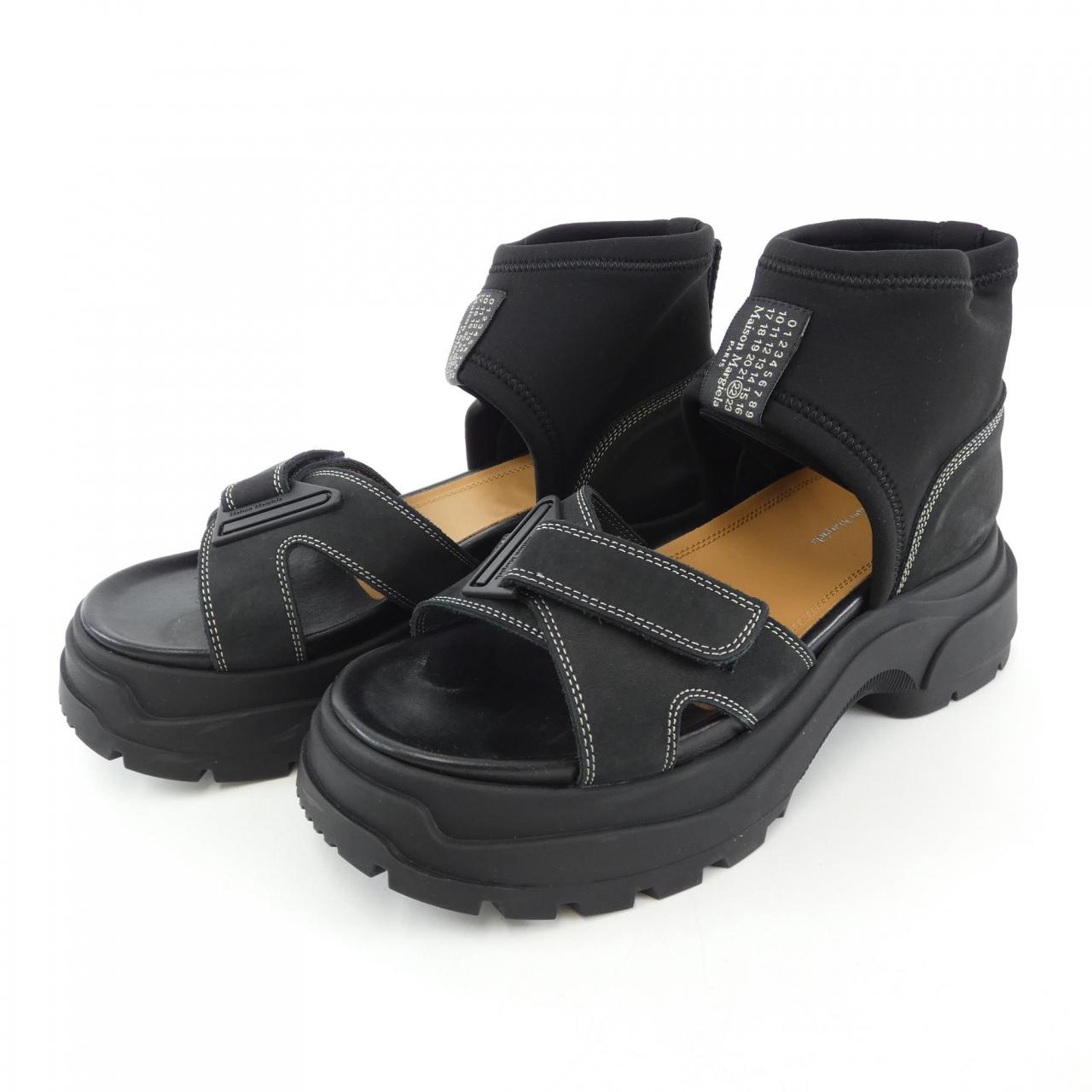 メゾンマルジェラ Maison Margiela サンダル