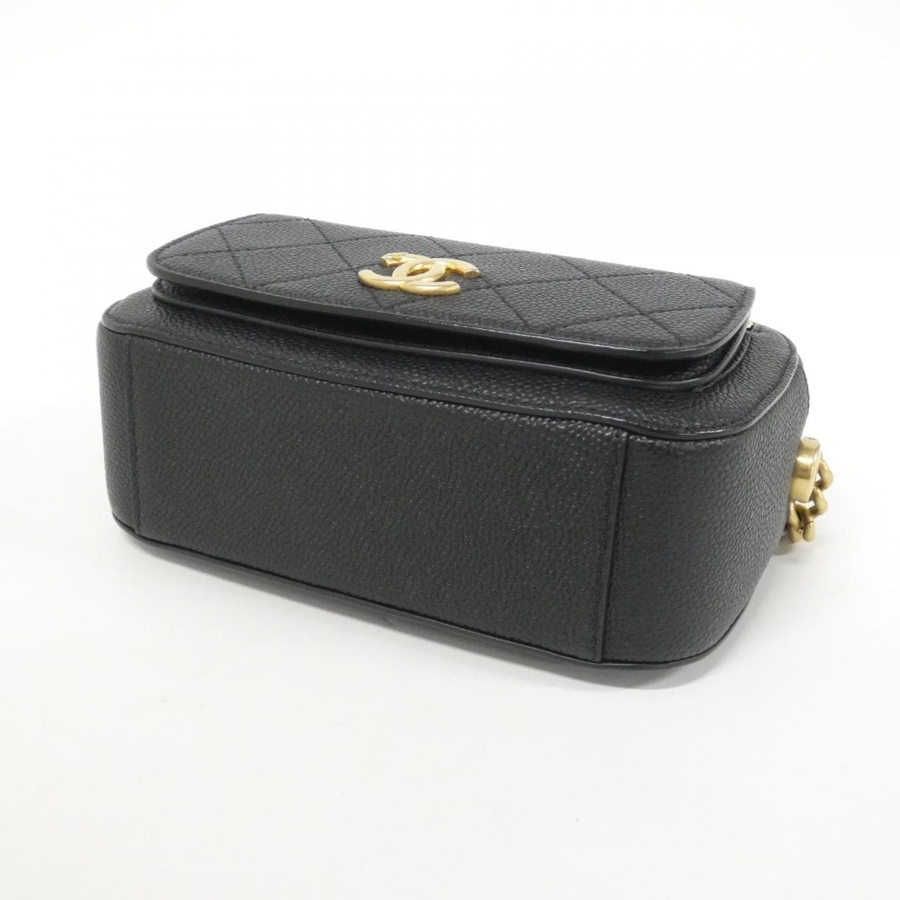 シャネル ショルダーバッグ