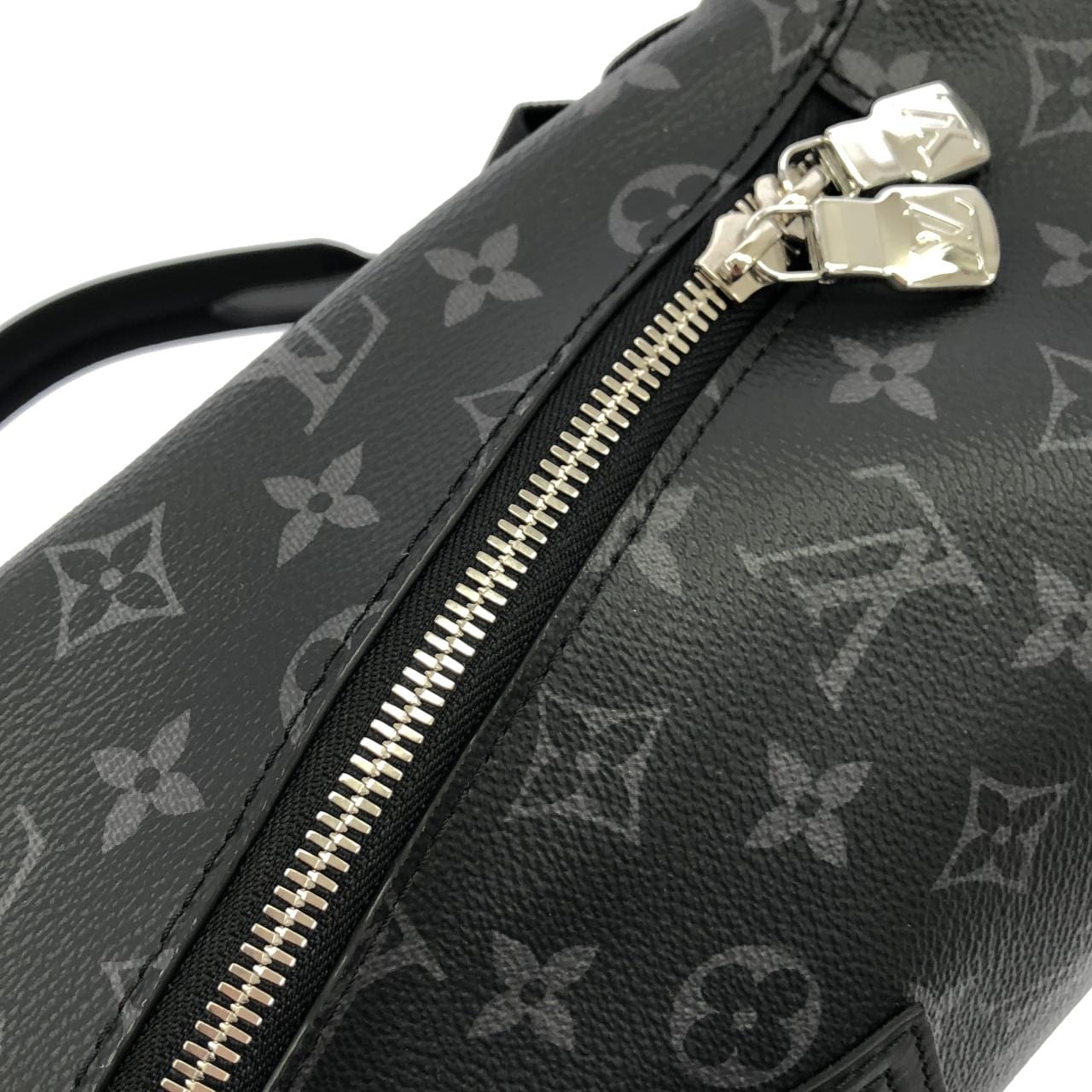 ルイヴィトン モノグラム エクリプス ディスカバリー バムバッグ スリム M14020 リュックサック