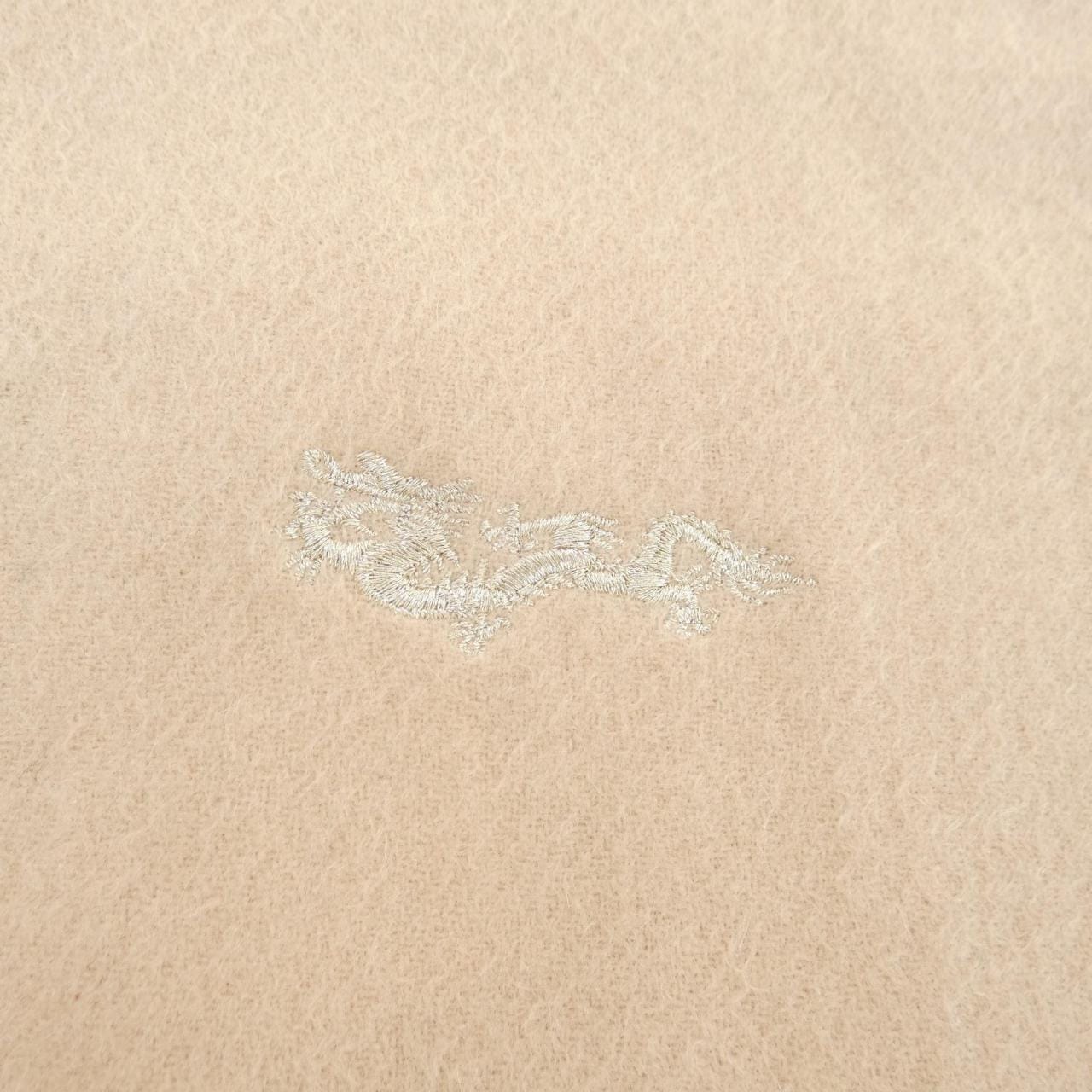 ヴィヴィアンタム VIVIENNE TAM STOLE