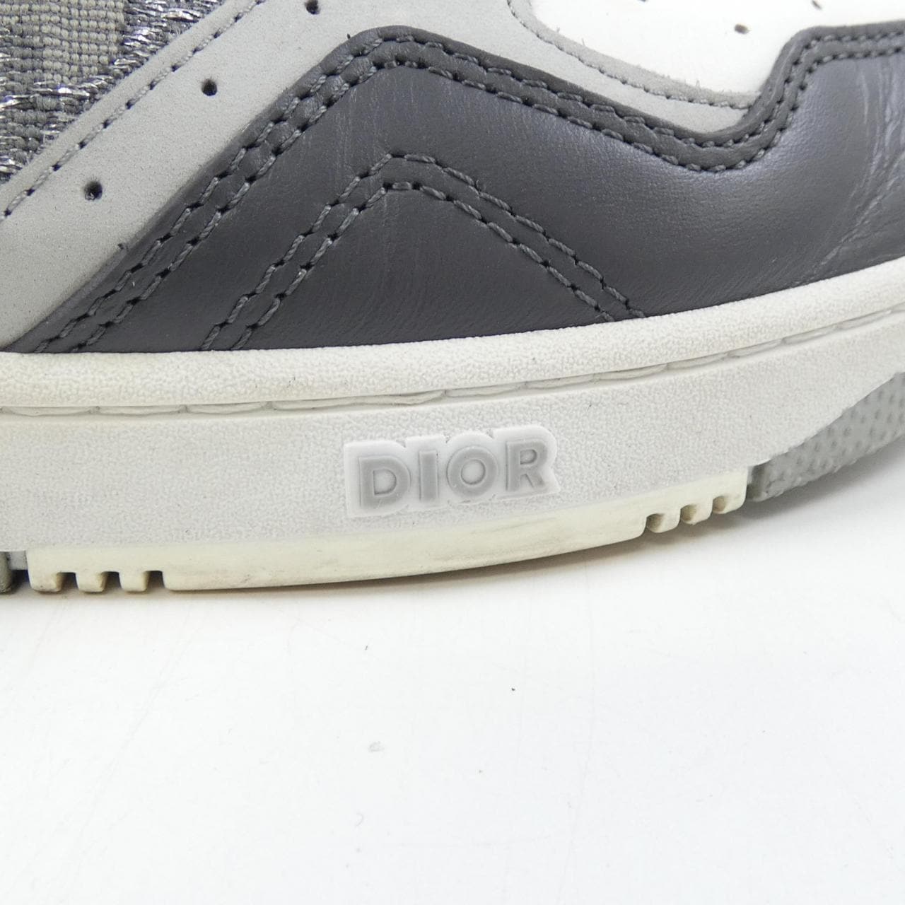 ディオール DIOR スニーカー