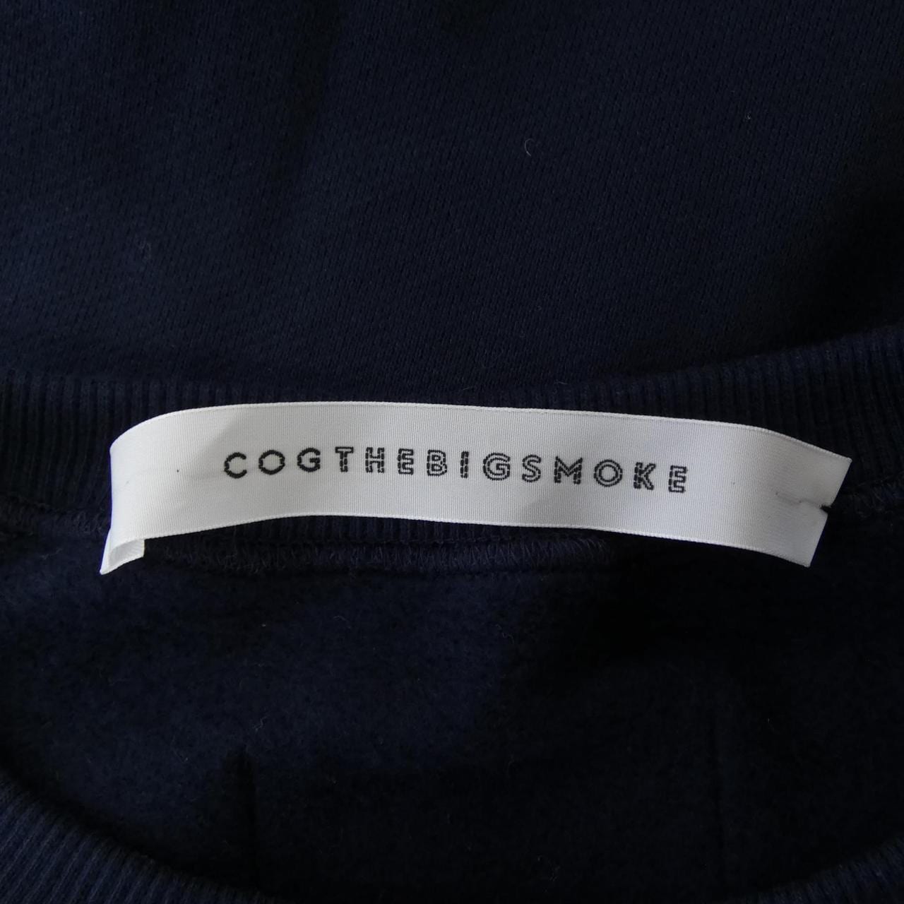 コグザビッグスモーク COGTHEBIGSMOKE スウェット