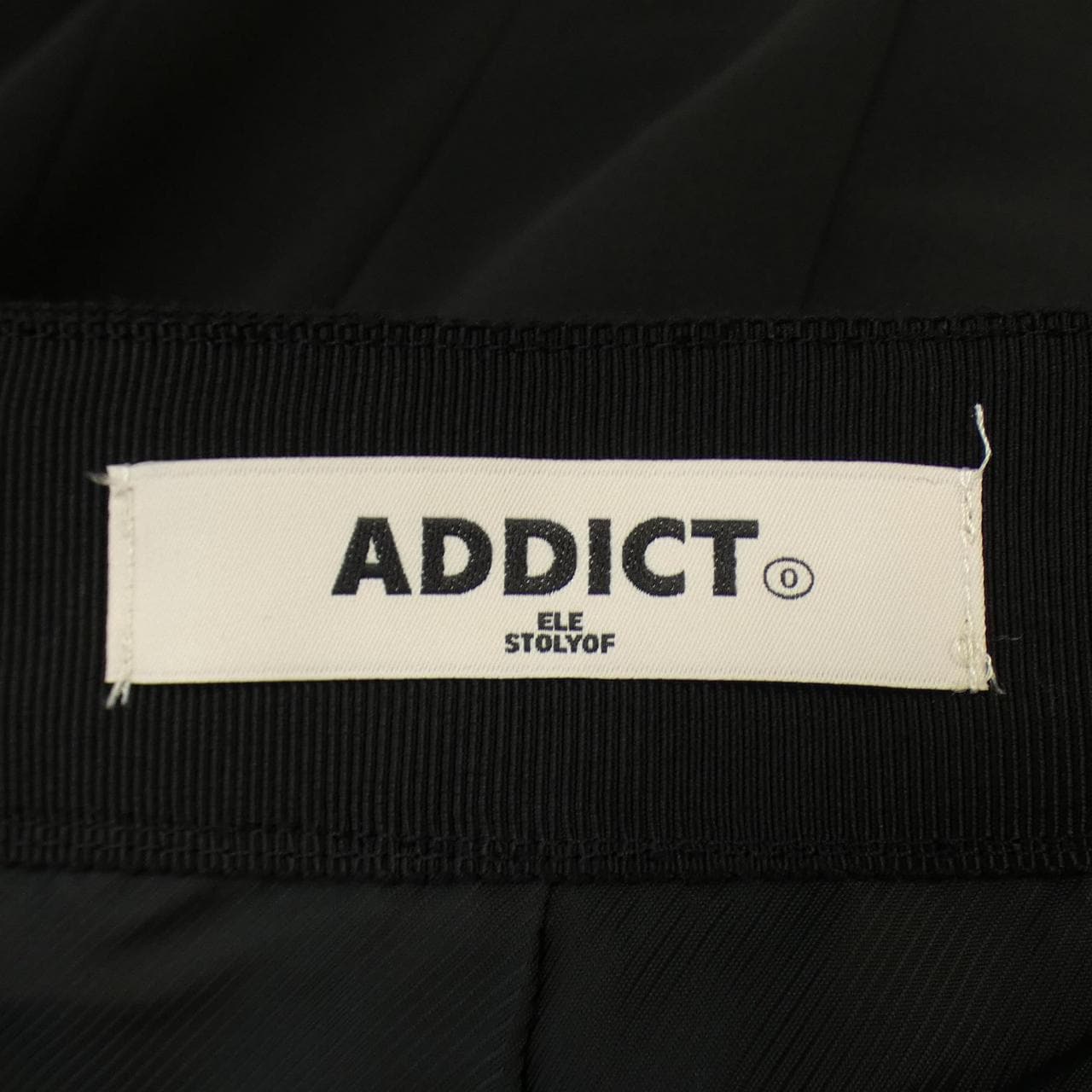 ADDICT スカート