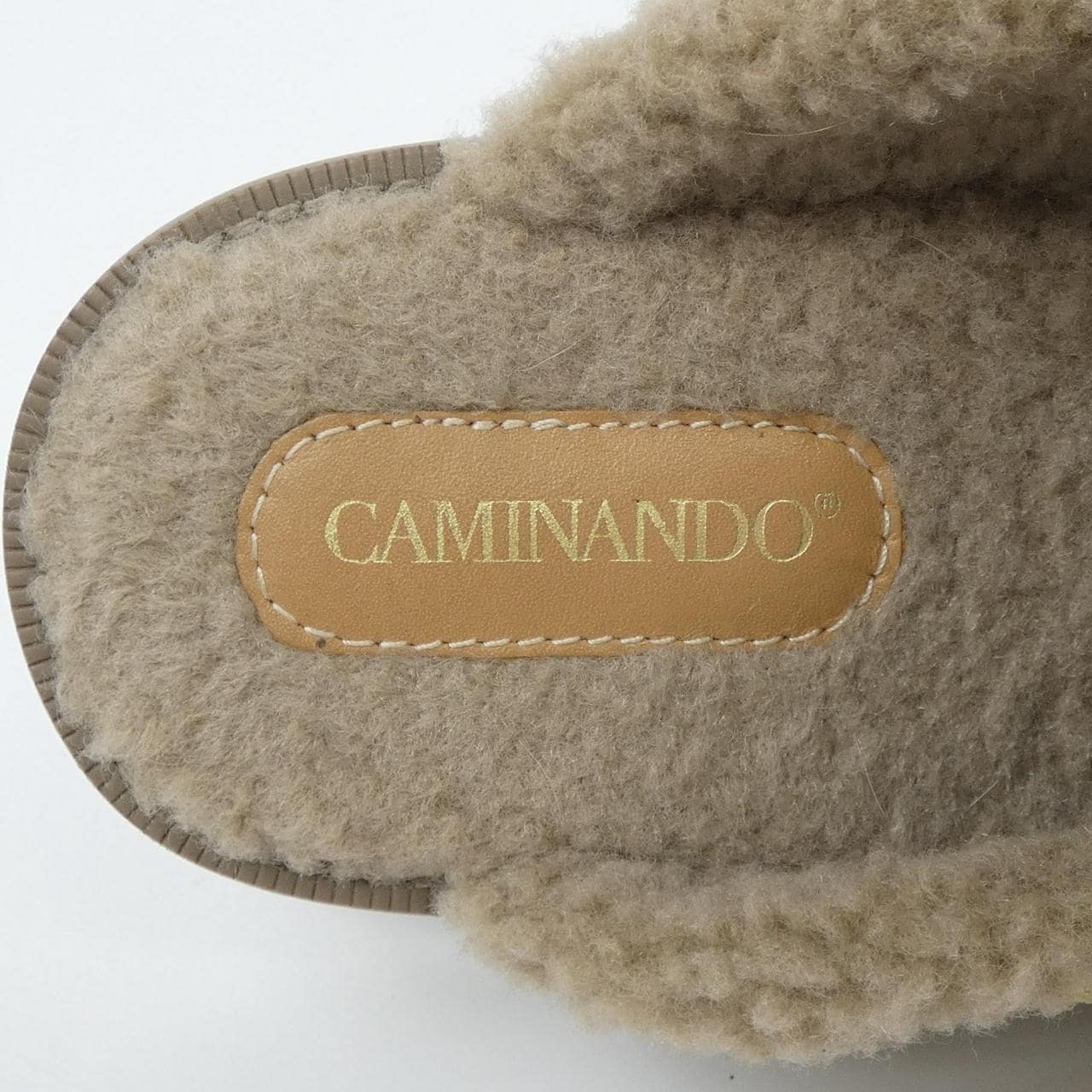 カミナンド CAMINANDO サンダル