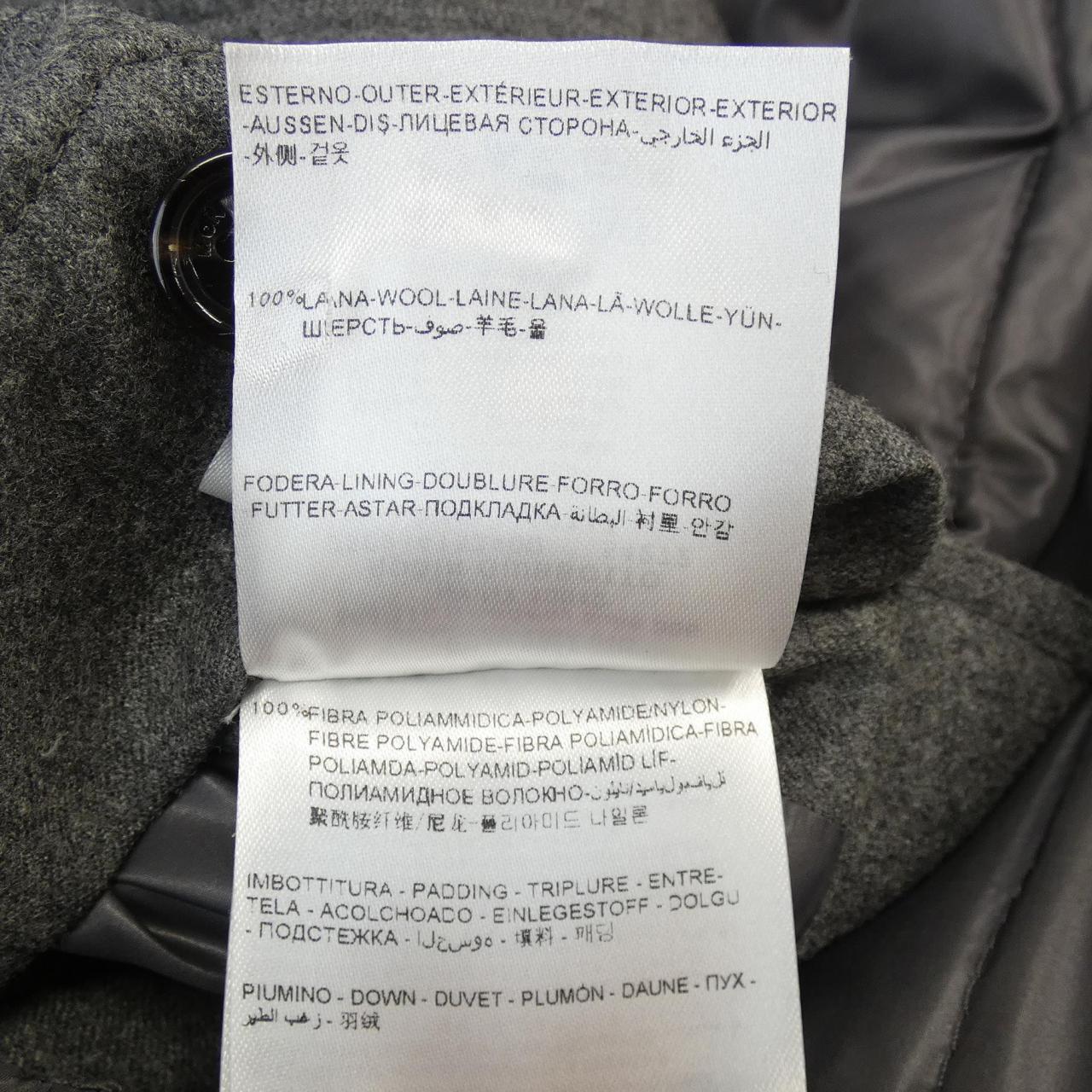 モンクレール MONCLER ダウンジャケット