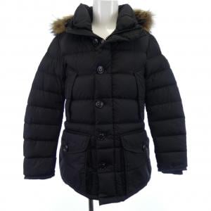 モンクレール MONCLER ダウンジャケット