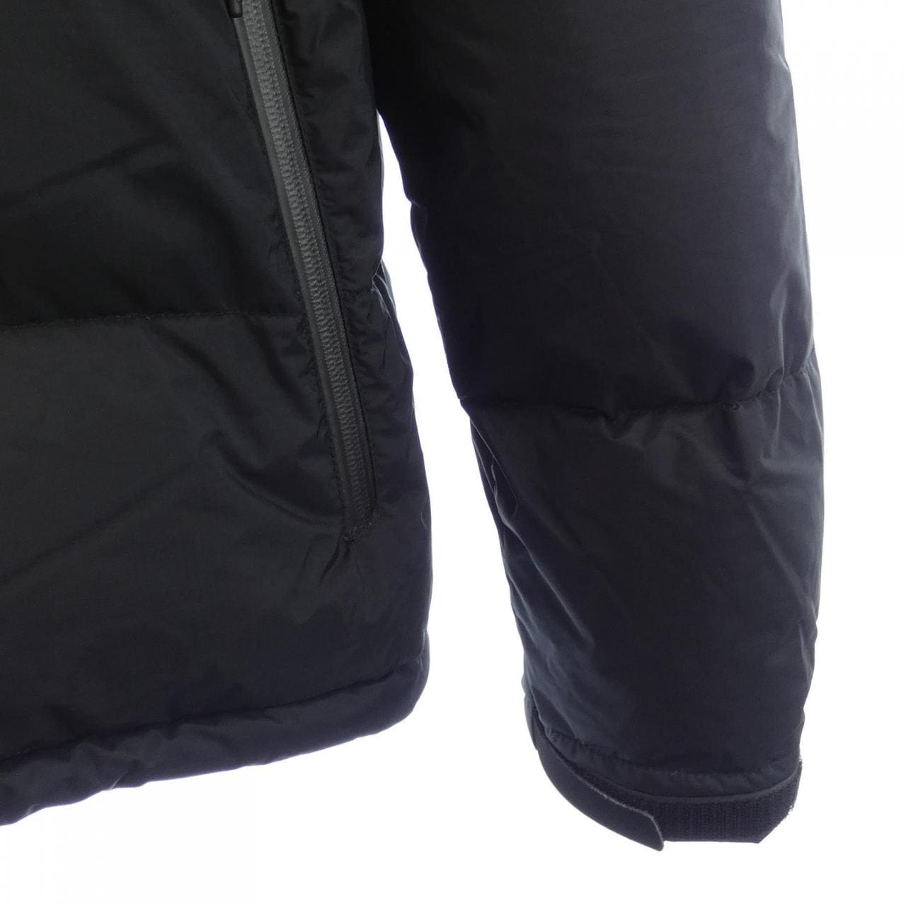 ナンガ NANGA THE DUFFER OF ST.G ダウンジャケット