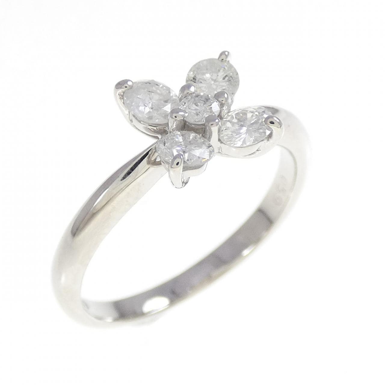 PT900 フラワー ダイヤモンド リング 0.59CT