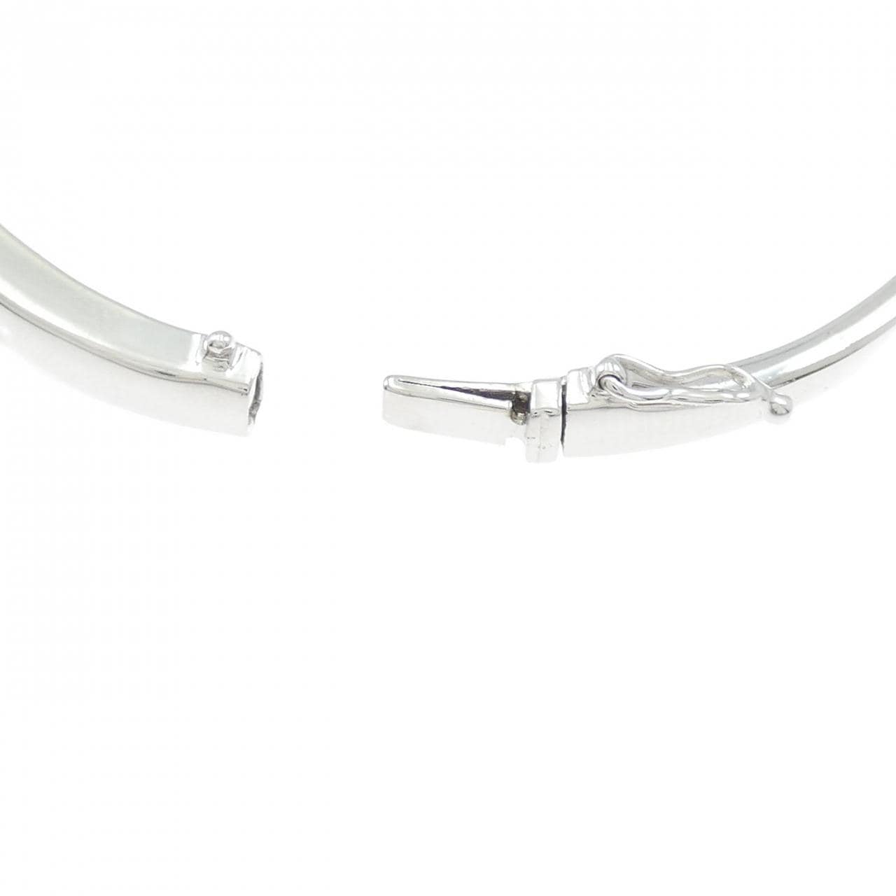 K18WG ダイヤモンド バングル 2.65CT