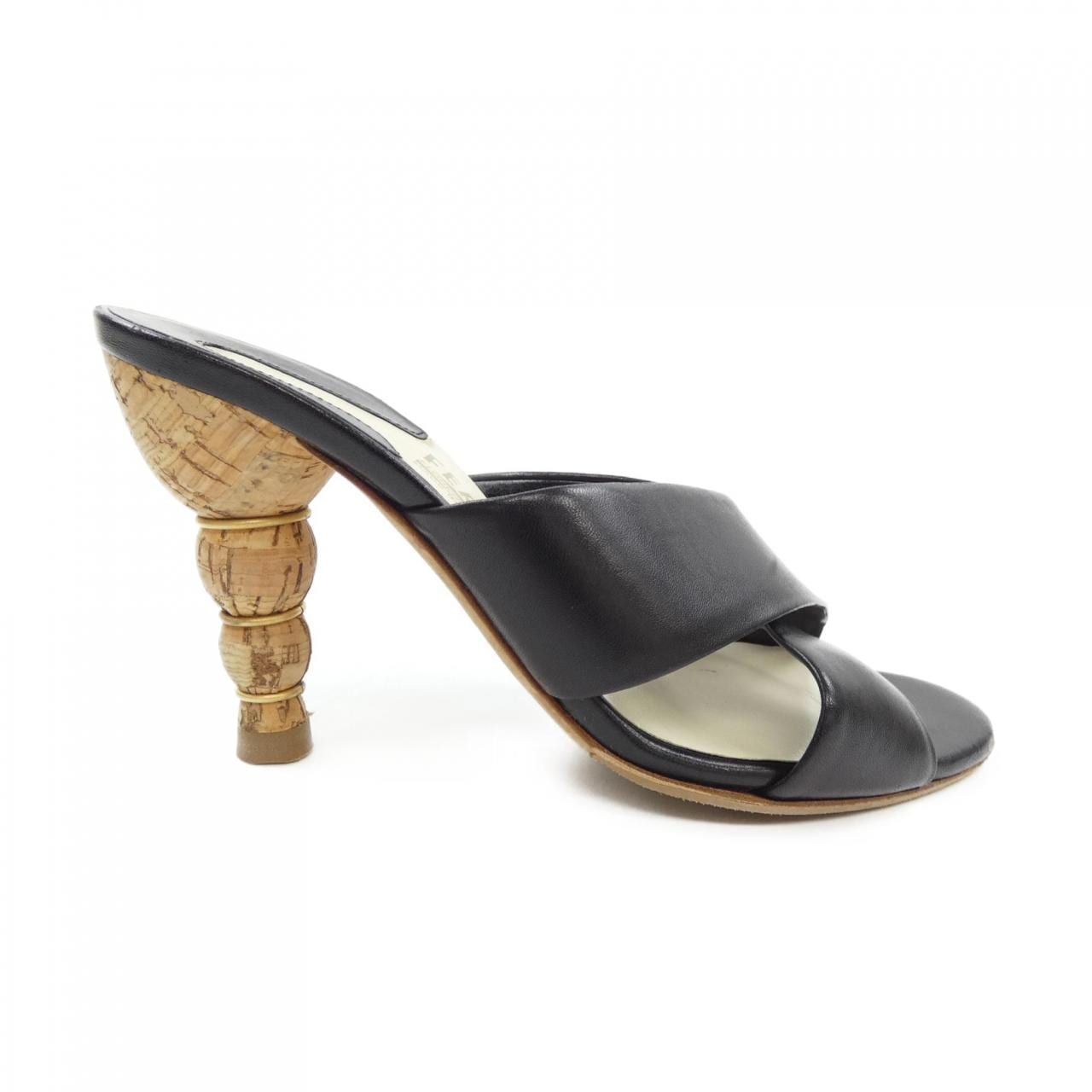 サルヴァトーレフェラガモ SALVATORE FERRAGAMO パンプス