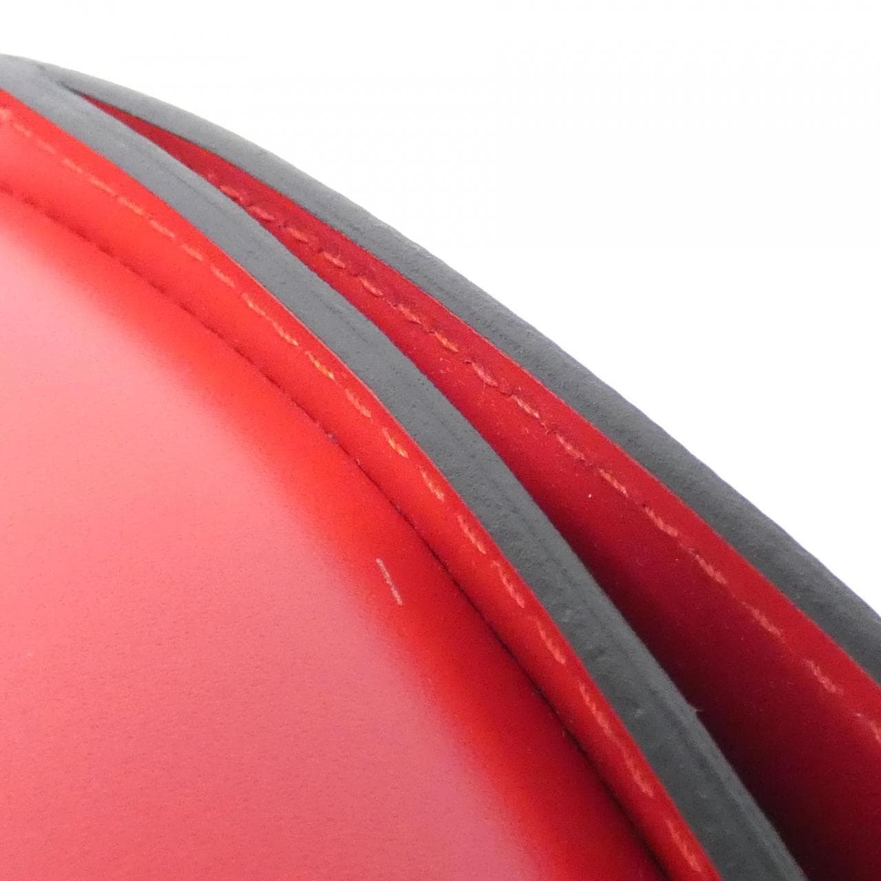 ルイヴィトン エピ ポンヌフ M52057 バッグ