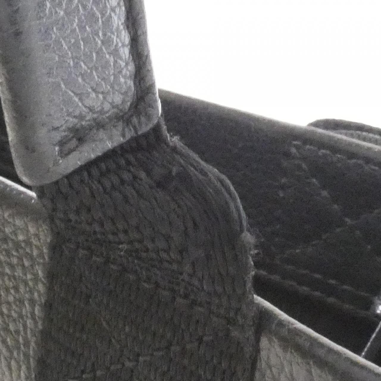 バレンシアガ ハードウェア 693662 2103A バッグ