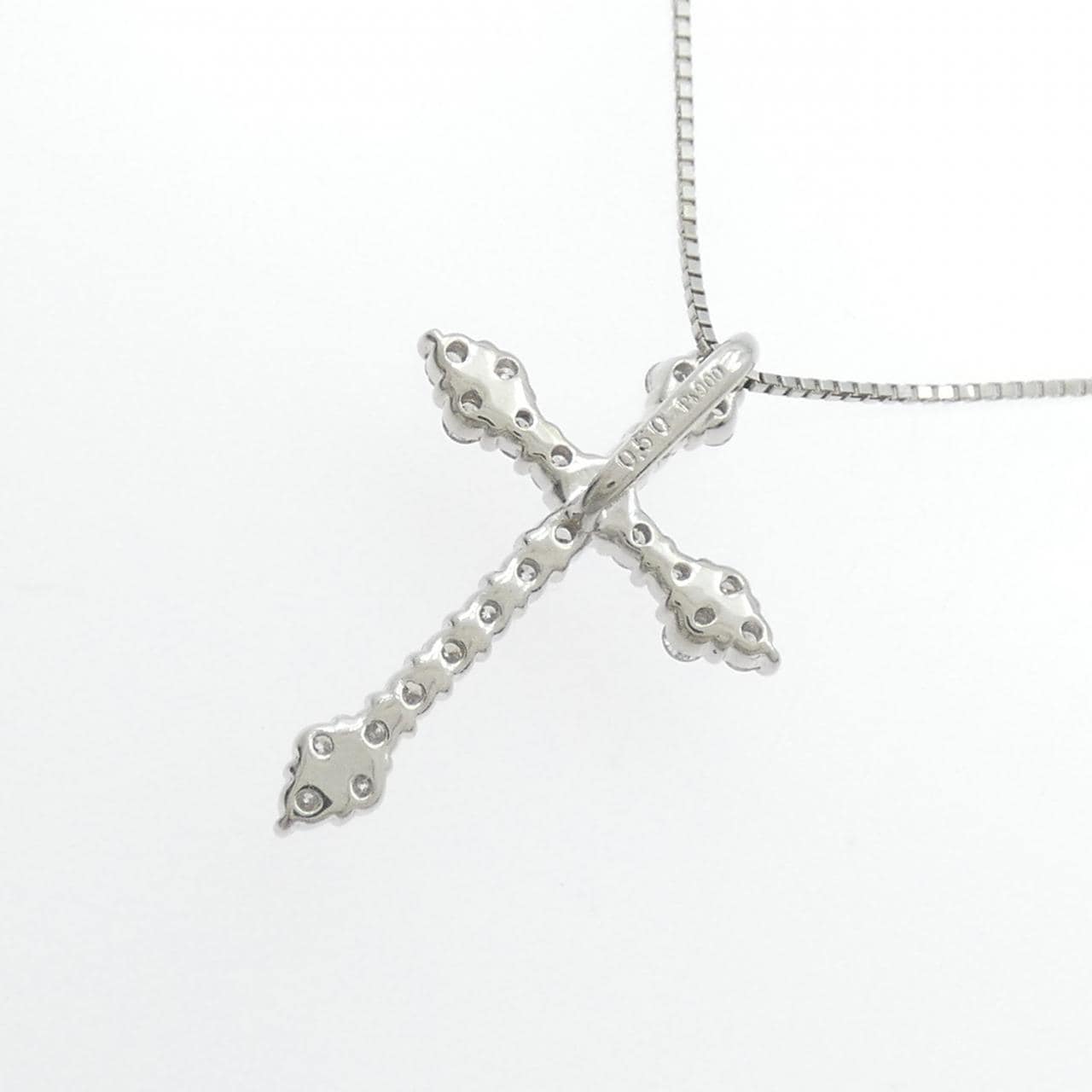 PT900/PT850 クロス ダイヤモンド ネックレス 0.50CT