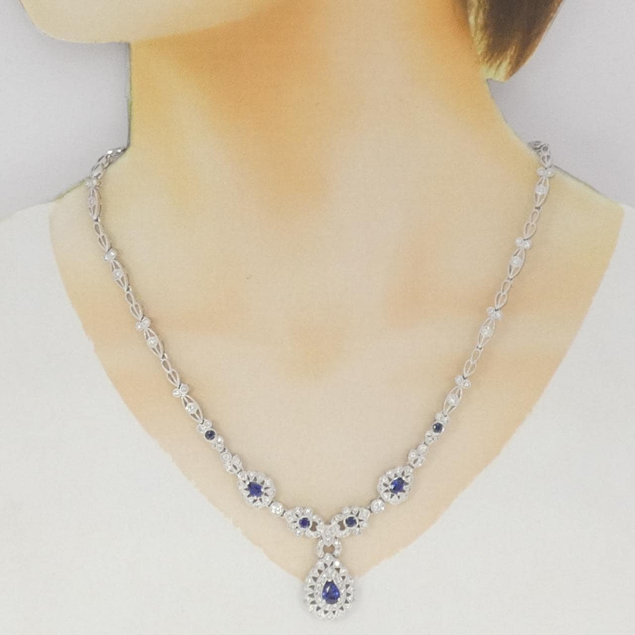 PT900 サファイヤ ネックレス 2.24CT