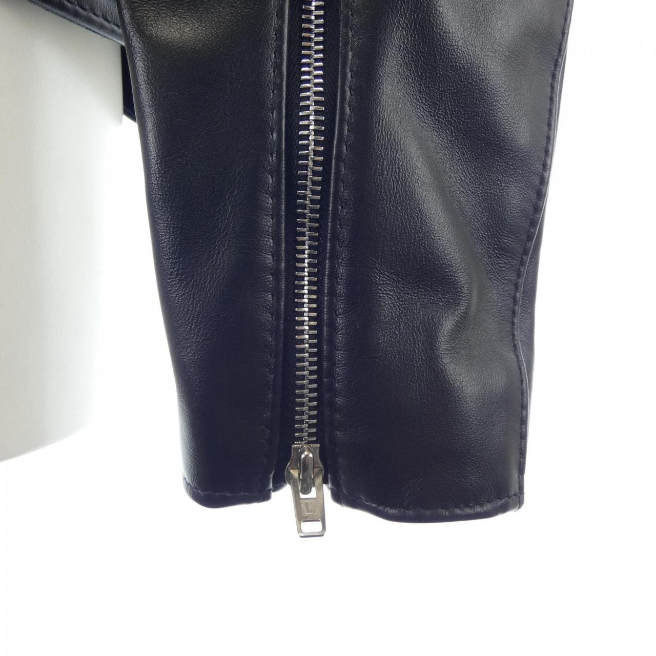 モンクレール ジーニアス MONCLER GENIUS FRAGMENT DWAYNE CYCLONE レザーライダースジャケット