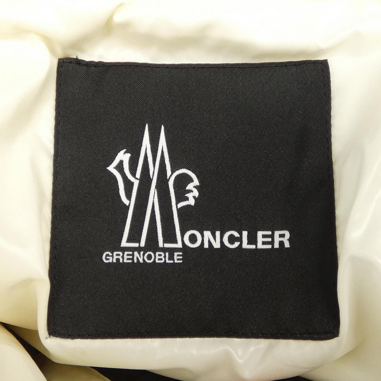 モンクレールグルノーブル MONCLER GRENOBLE CHAMBAIRY ダウンジャケット