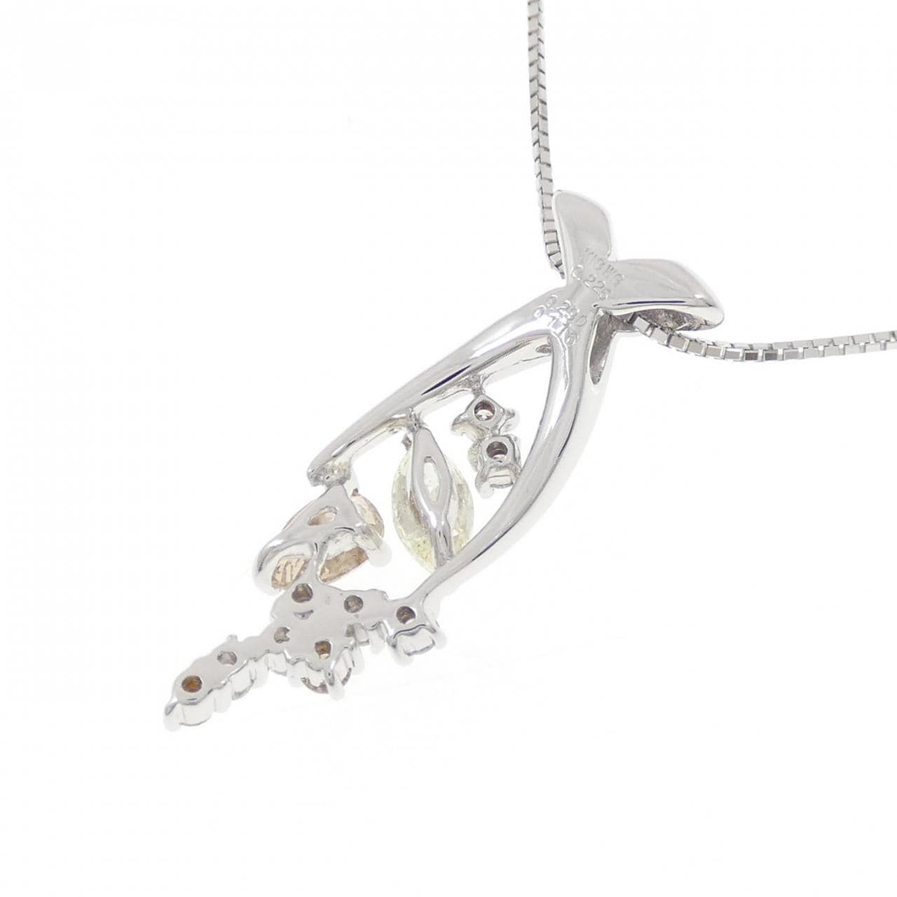 K18WG ダイヤモンド ネックレス 0.631CT