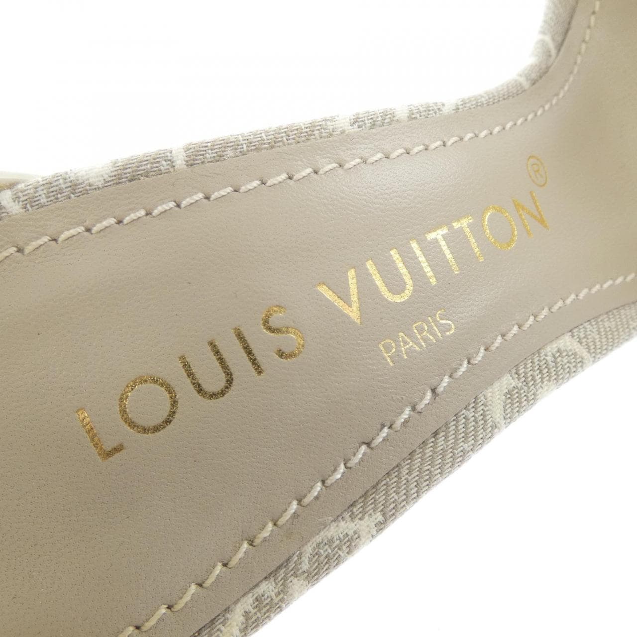 ルイヴィトン LOUIS VUITTON 日本限定、モノグラムデニム シルエットライン サンダル
