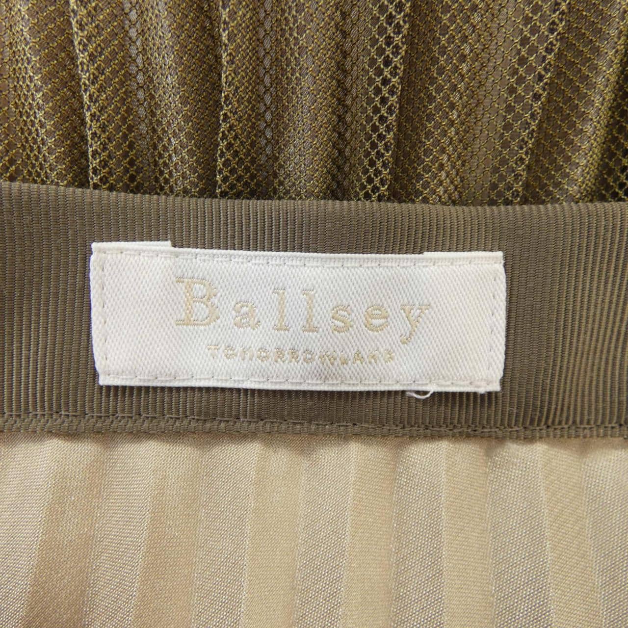 ボールジー BALLSEY スカート
