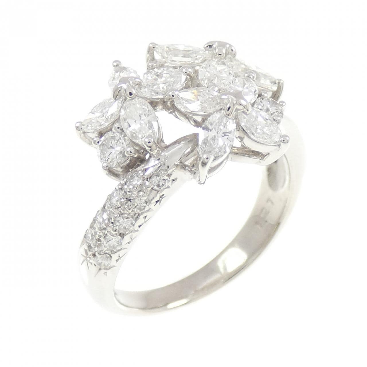 タサキ フラワー ダイヤモンド リング 1.27CT