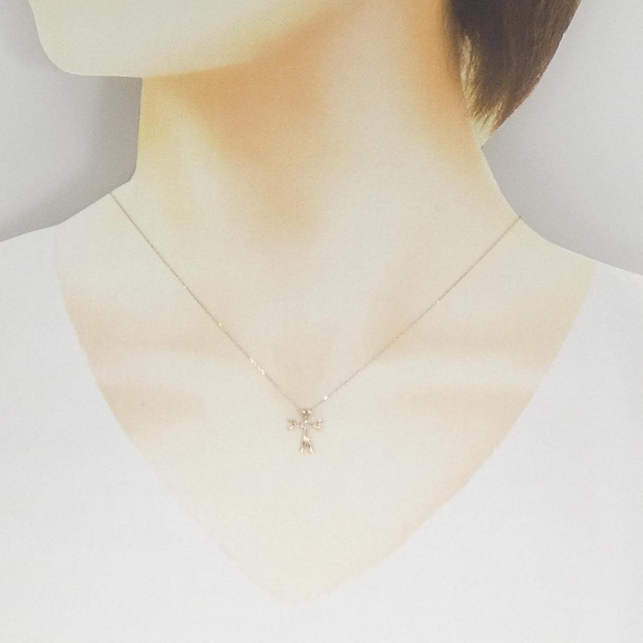 K10PG クロス ダイヤモンド ネックレス 0.02CT