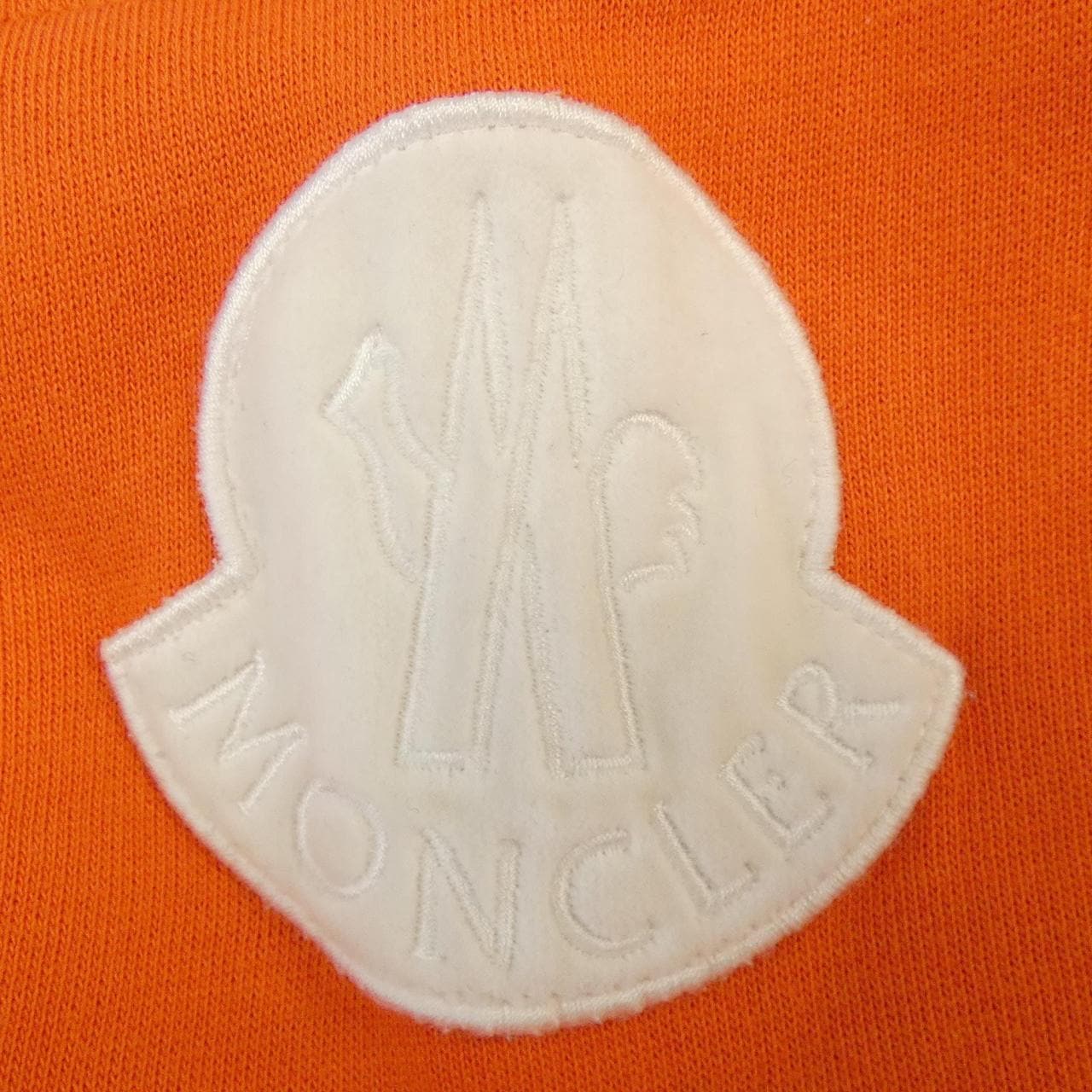 モンクレール MONCLER F20938G75210 V8186 パーカー