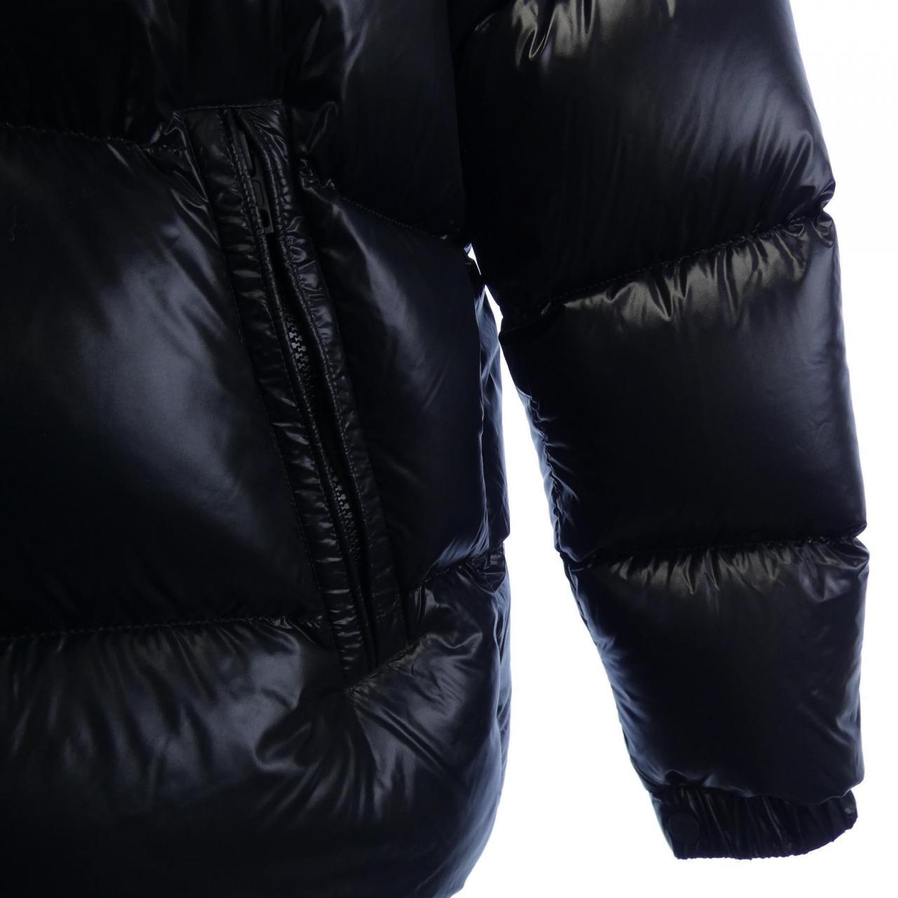 モンクレール MONCLER DERVOX ダウンジャケット