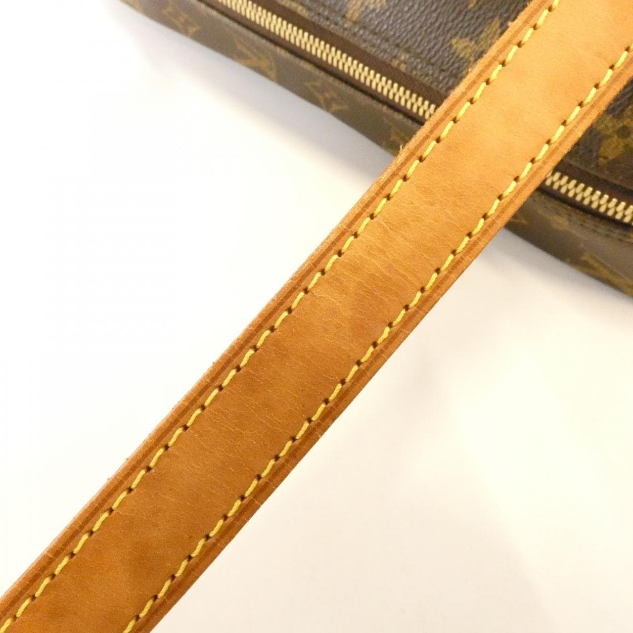 ルイヴィトン モノグラム シテ GM M51181 ショルダーバッグ