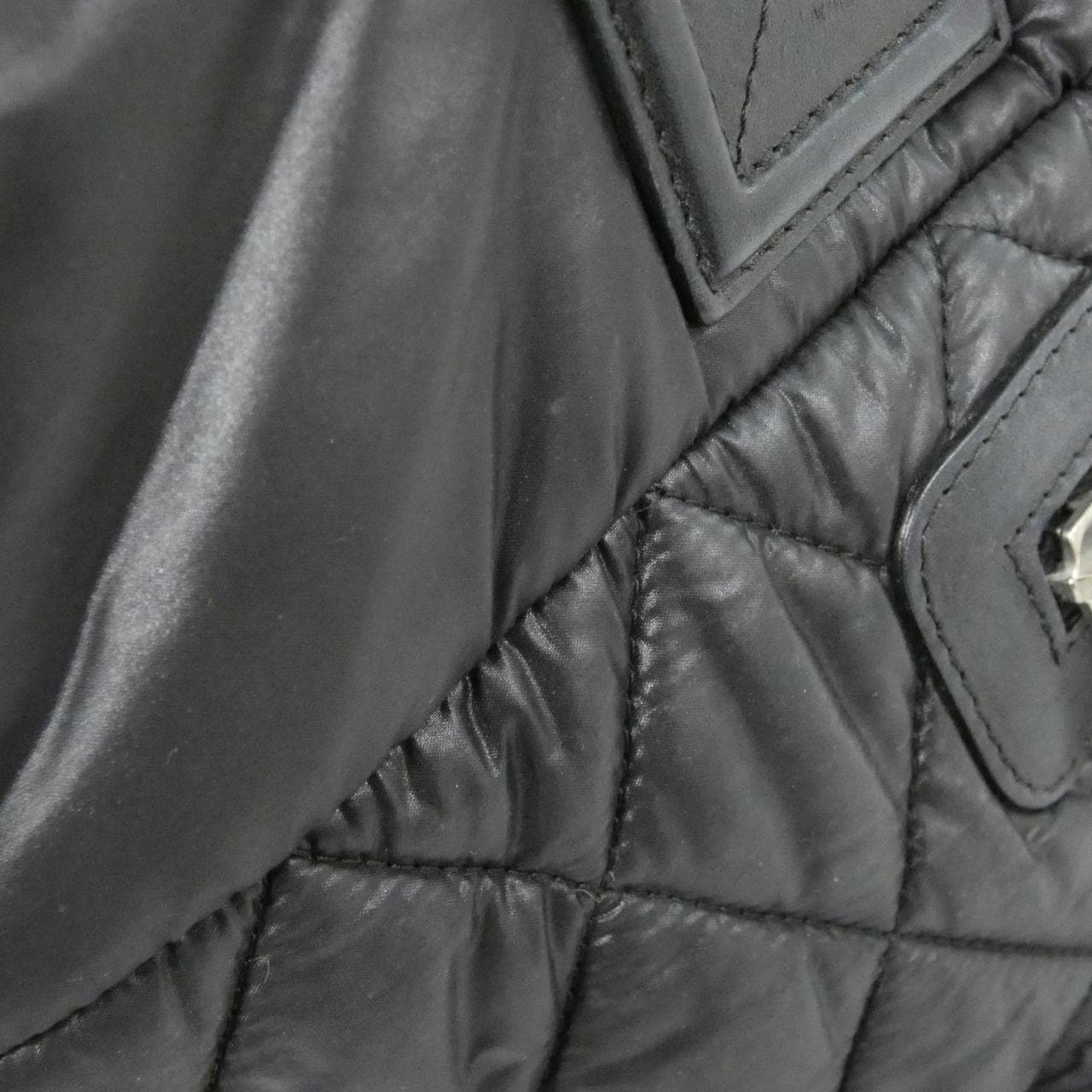 シャネル コココクーン ライン 48610 バッグ