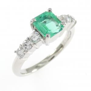PT900 エメラルド リング 0.73CT