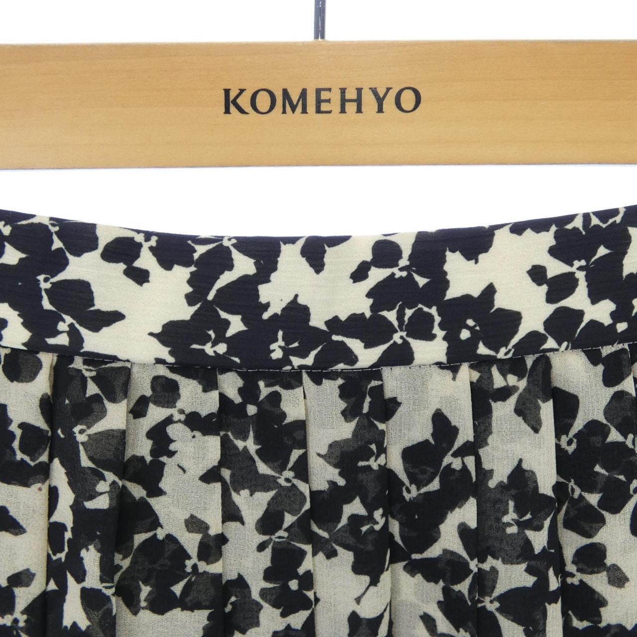 エポカ EPOCA スカート