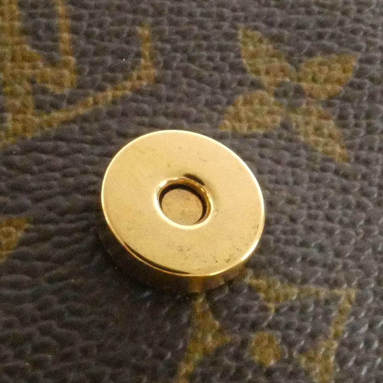 ルイヴィトン モノグラム ミニ ルーピング M51147 ショルダーバッグ