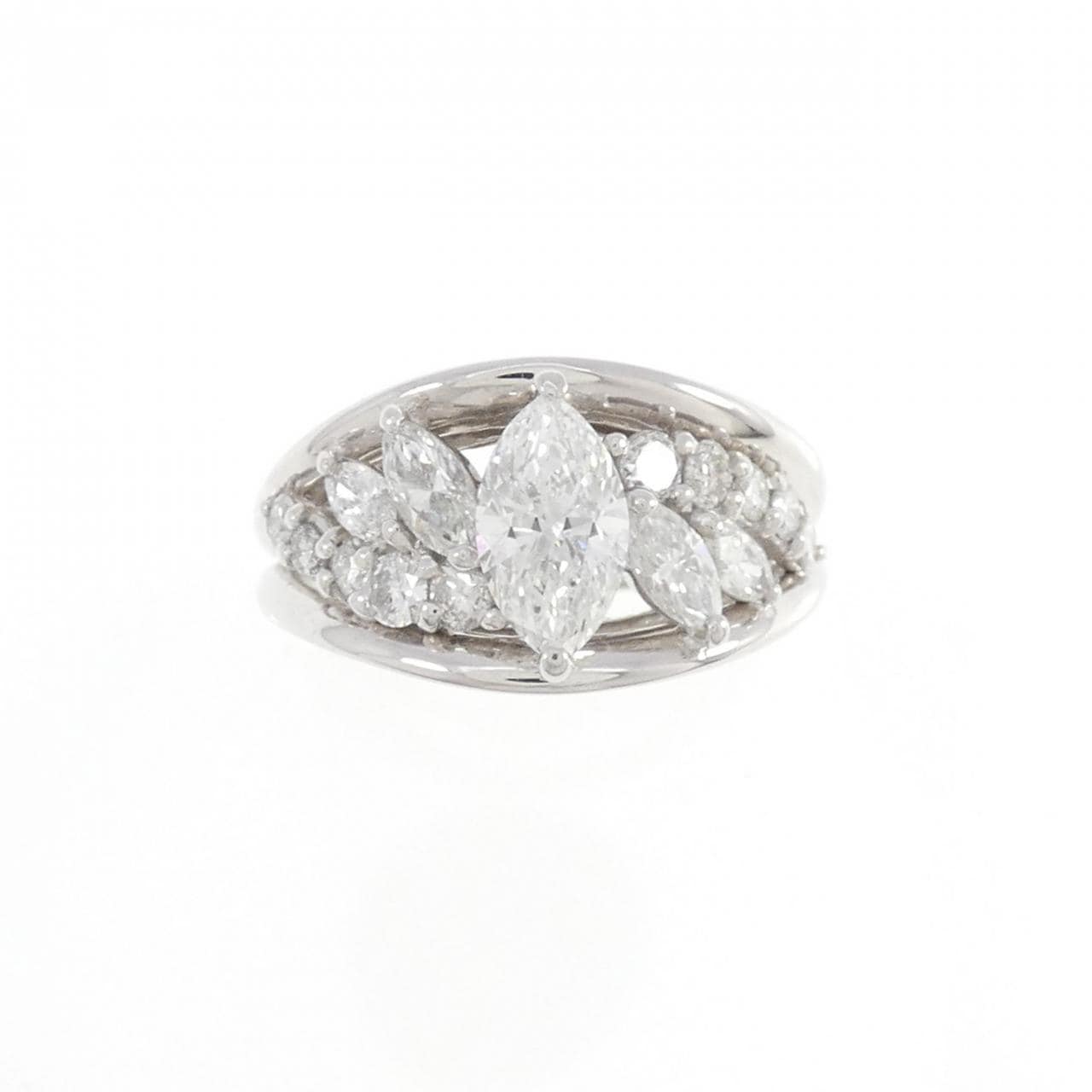 PT Diamond Ring 0.746CT E SI1 Marquise Cut