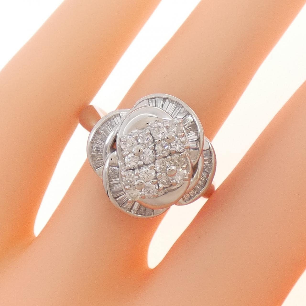 PT900 パヴェ ダイヤモンド リング 1.00CT