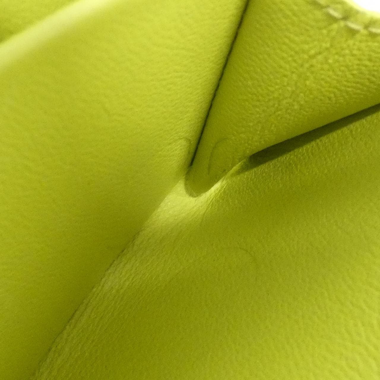 ルイヴィトン クッサン ポルトフォイユ ルー M83210 財布