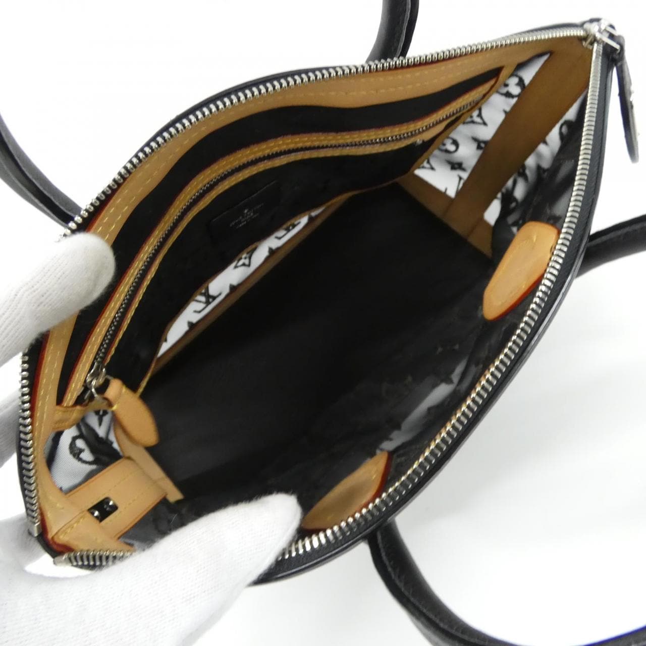 ルイヴィトン モノグラム トランスペアレンス ロックイット M40769 バッグ