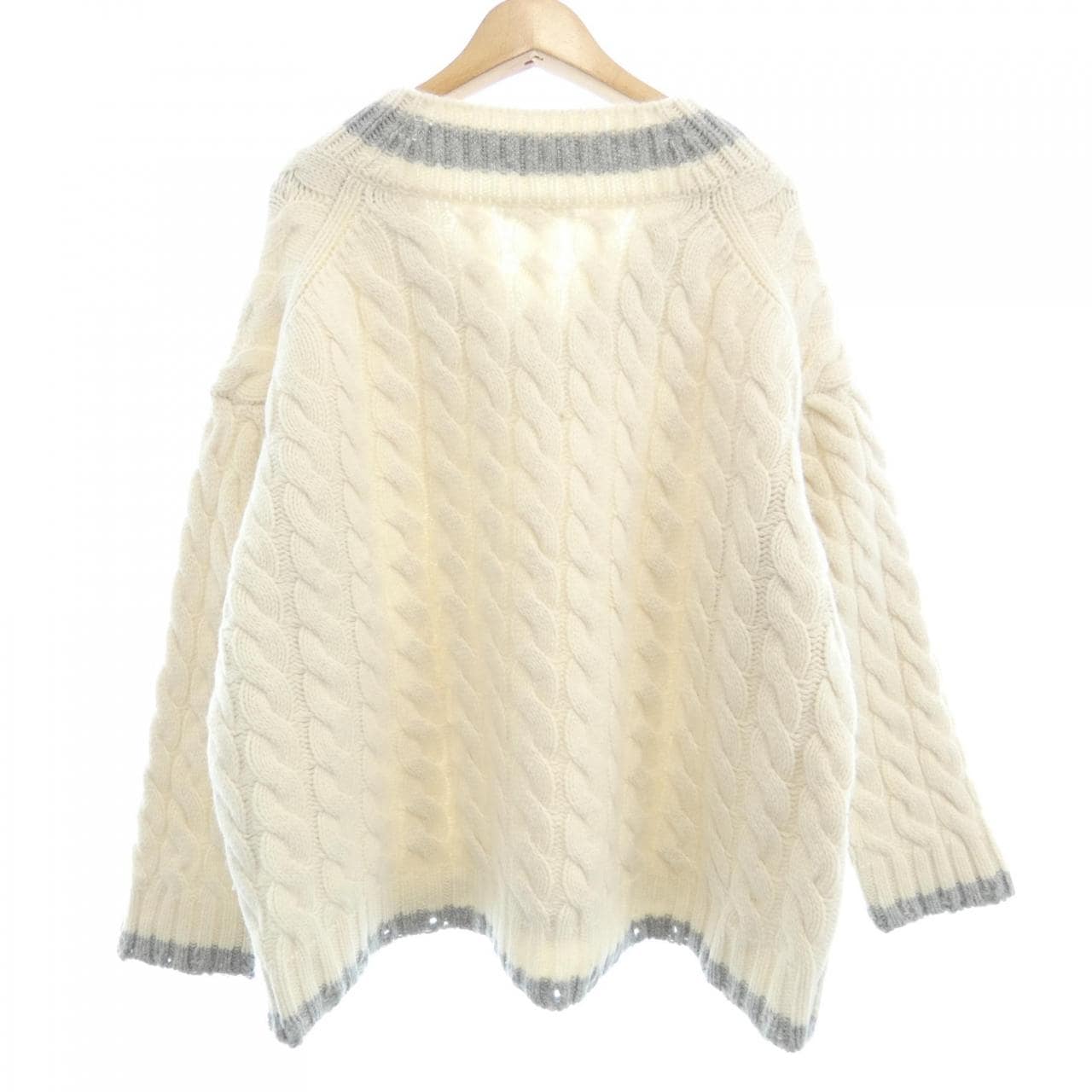 ebure knit