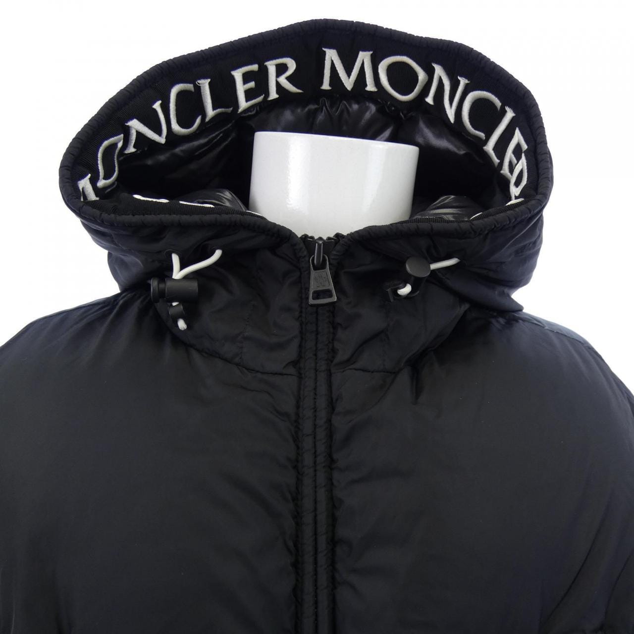 モンクレール MONCLER MONTCLA ダウンジャケット