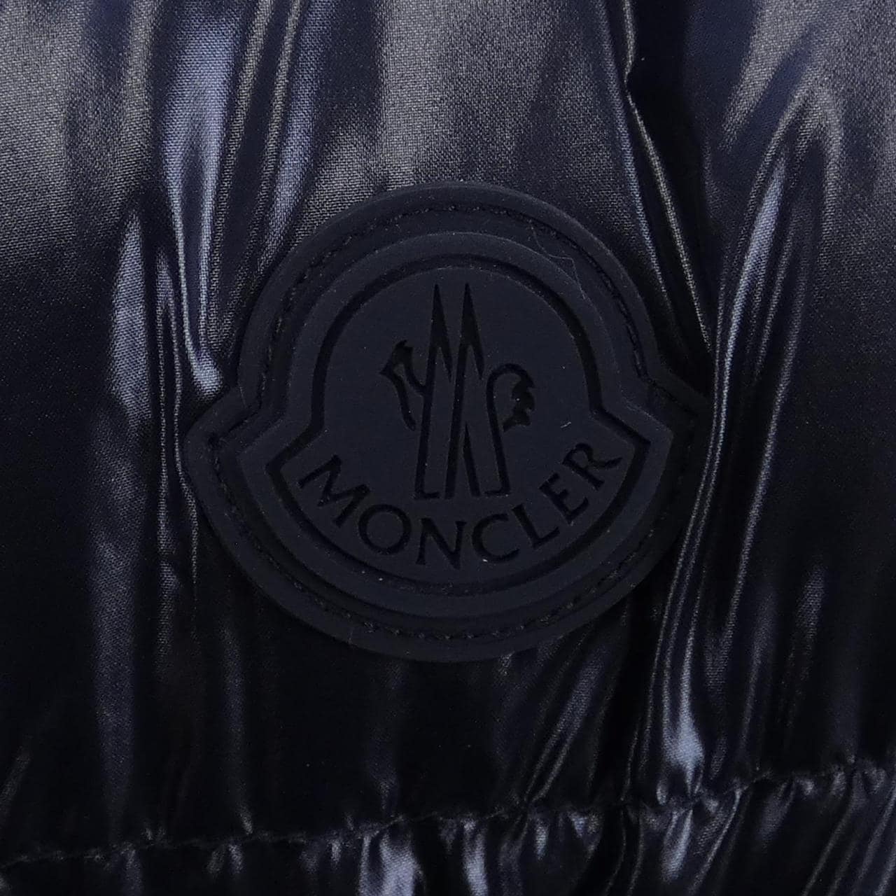 モンクレール MONCLER ダウンジャケット