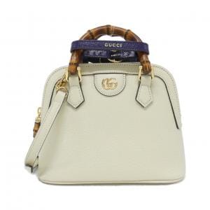 グッチ DIANA 715775 DJ24G バッグ