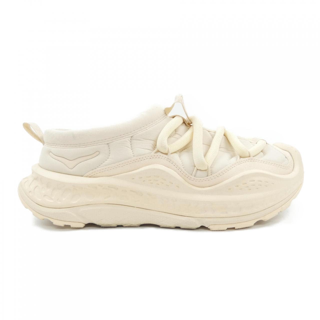 ホカオネオネ HOKA ONE ONE シューズ