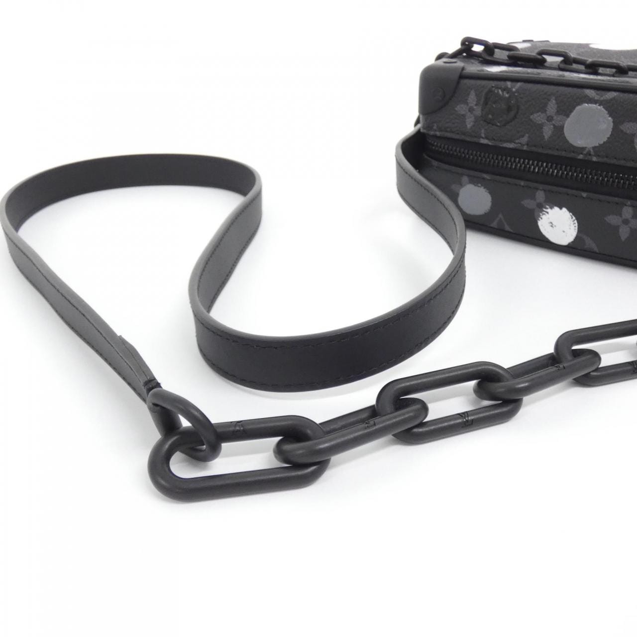 LOUIS VUITTON Monogram Eclipse (LV X YK) 迷你 Soft Trunk M81936 肩背包