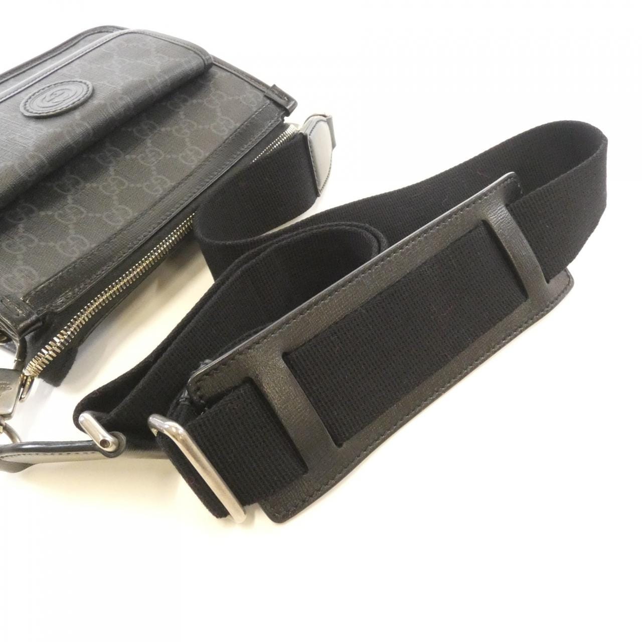 グッチ 674164 92THN ショルダーバッグ