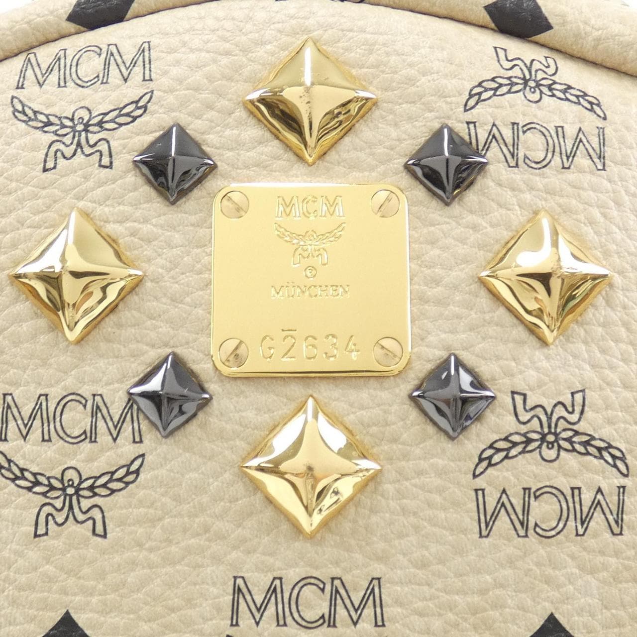 エムシーエム MCM BACKPACK