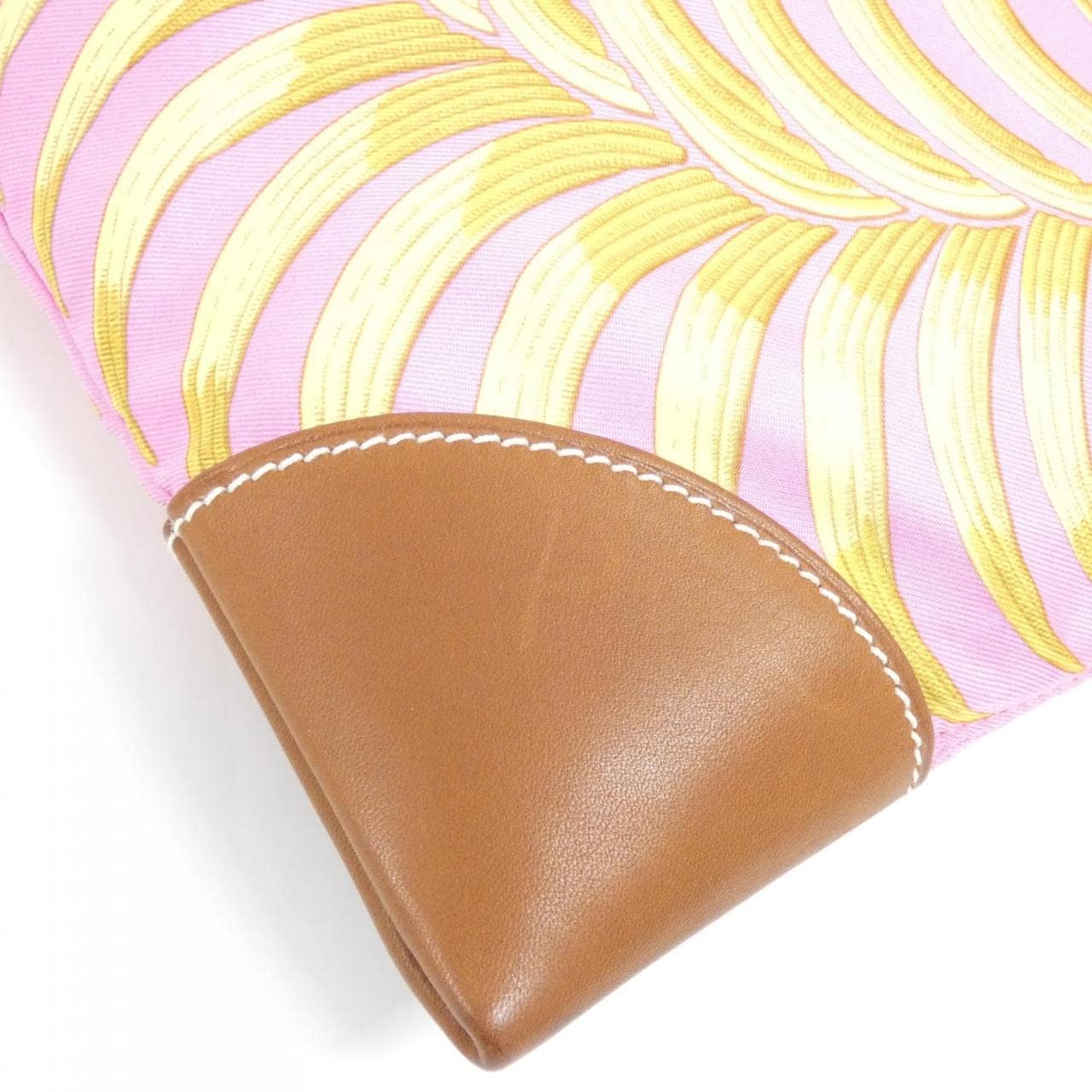 エルメス TIGRE ROYAL シルキーシティ PM 056096CC ショルダーバッグ