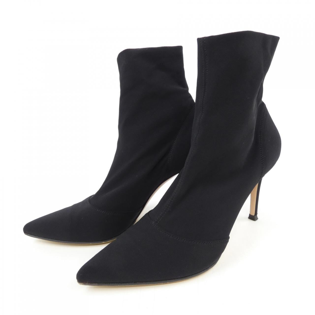 ジャンヴィトロッシ GIANVITO ROSSI ブーツ