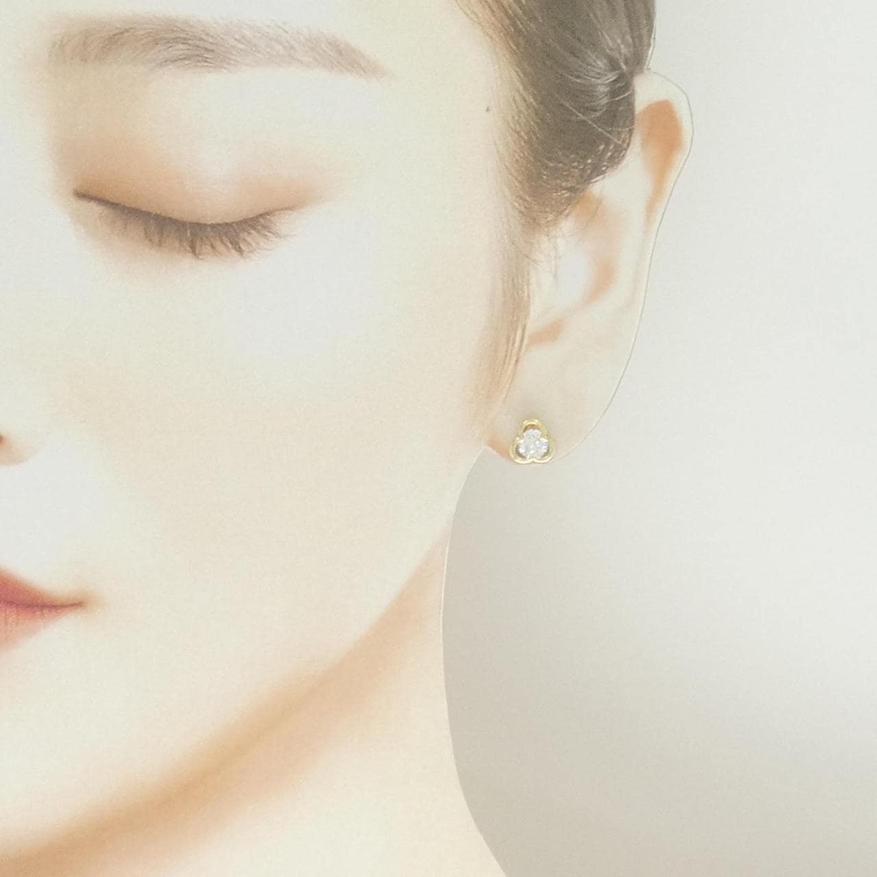 10KYG キュービック ピアス