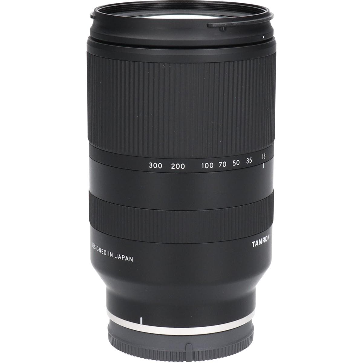 Ｅ１８－３００ｍｍ　Ｆ３．５－６．３ＶＣ　ＶＸＤ